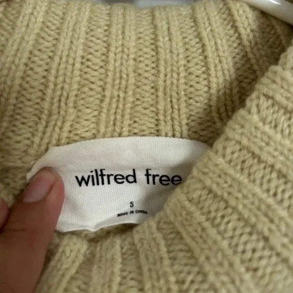 Aritzia Wilfred Free Knit Chunky Cropped Sweater 100% merino wool butter yellow - Picture 6 of 10